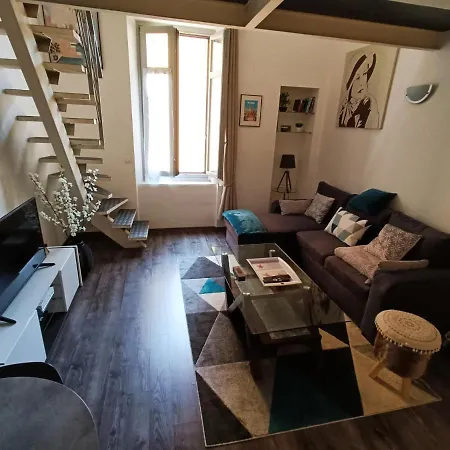 Apartment Joli Duplex Cathedrale Cannes